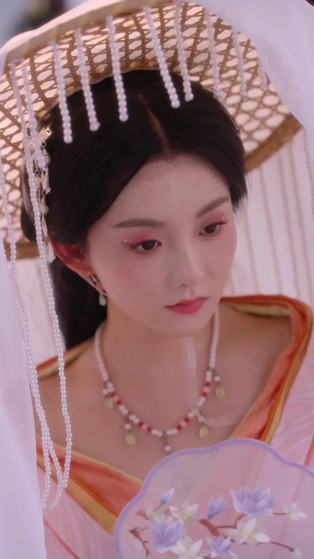 Episode 8 - Accidentally Seducing the Emperor